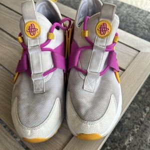 NIKE Air Huarache City Low Women’s Shoes Size8 White Pink Orange AH6804-102